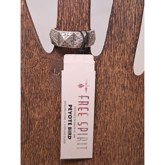 Peyote Bird Raised Embossed Pyramids Design Sterling Silver Ring Size 6 NWT - Picture 4 of 8